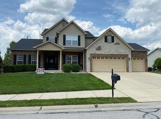 3239 Roan Hill Dr, Belleville, IL 62221