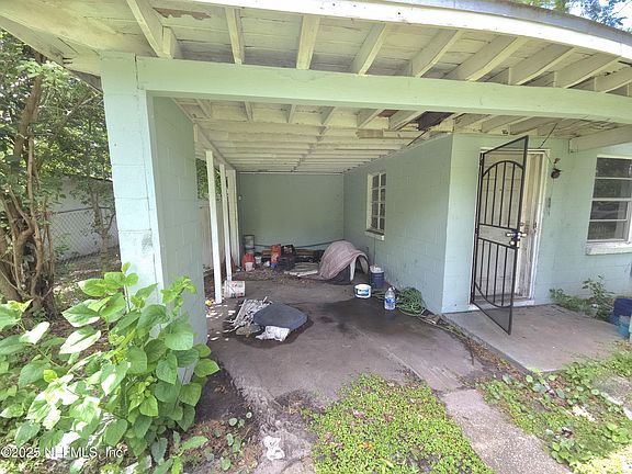 5th image of 2546 ORCHARD Street