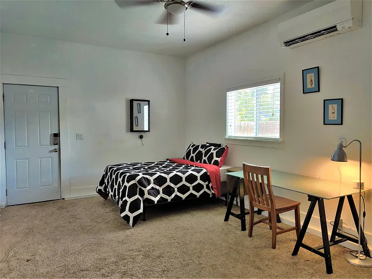 4025 W Glencoe Pl — Photo 12