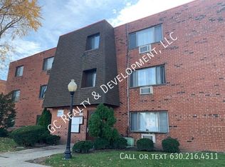 1703 W Dennis Dr UNIT D-1, Mount Prospect, IL 60056