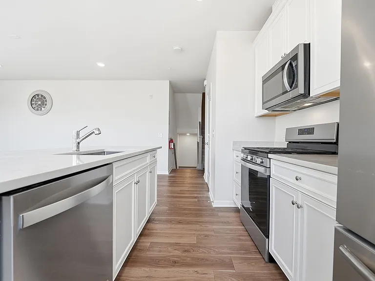 3 Arnold Dr — Photo 11