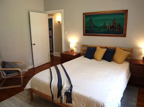 5571 Hobart St #1 — Photo 17