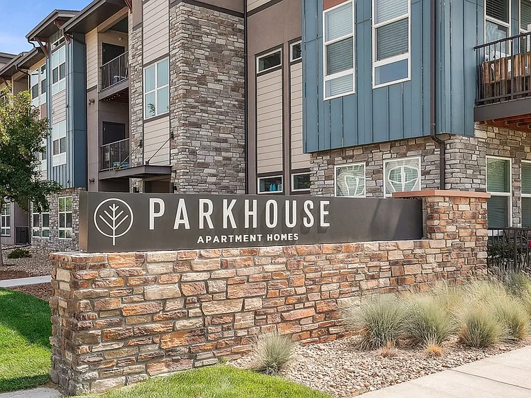 Parkhouse Apartment Homes — Photo 41
