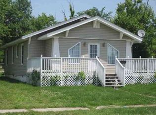 526 E Scott St, Monett, MO 65708