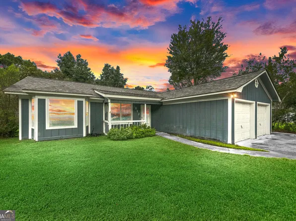 112 Cherry Point Dr, Saint Marys, GA 31558