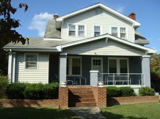 1216 Monterey Rd NE, Roanoke, VA 24019