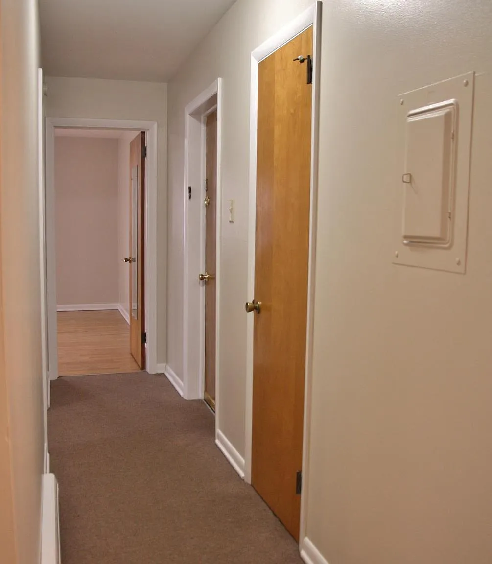 2 bed, $1,250 — Photo 4
