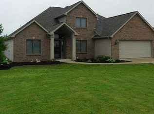 7130 Stahlhut Rd, Fort Wayne, IN 46818