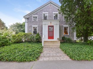 31 North St, Mattapoisett, MA 02739