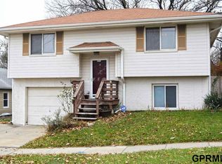 912 Harmony St, Council Bluffs, IA 51503