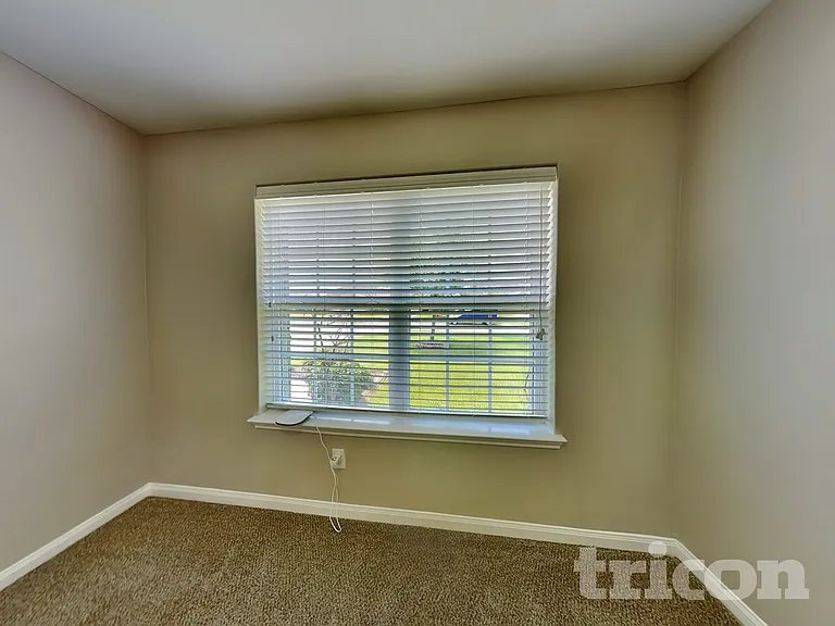 336 Comanche Plains Rd — Photo 11