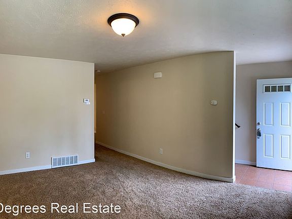 5th image of 915-920 W Pirate Ln #919
