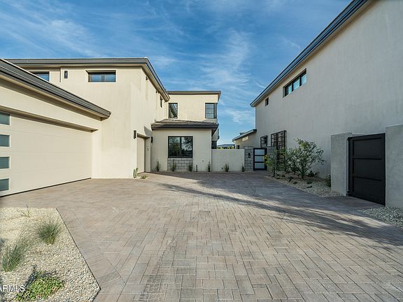 3rd image of 6431 N LOST DUTCHMAN Drive