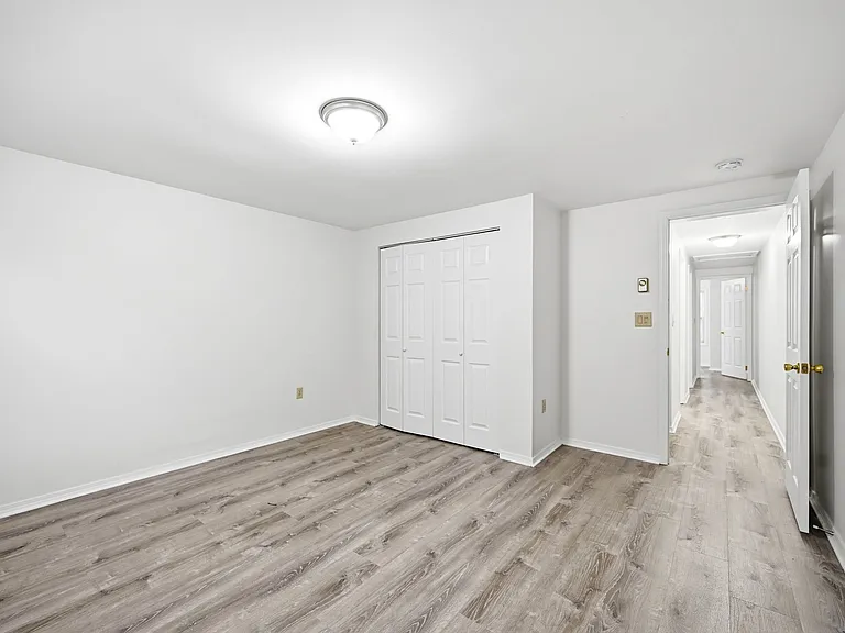 21 N 13th St — Photo 10