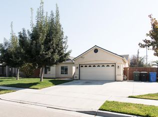 1637 Linden St, Lemoore, CA 93245