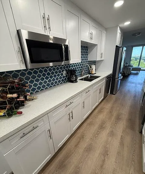 250 Jacaranda Dr #804 — Photo 10