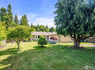 2779 Maple Tree Ln, Camano Island, WA 98282