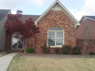 445 Covina Dr SW, Decatur, AL 35603