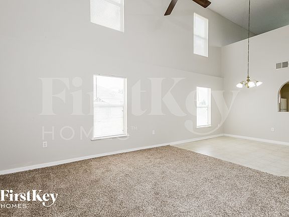 3rd image of 3637 Queens Cove Blvd