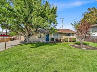 6704 W Bonnie Ave, Kennewick, WA 99336
