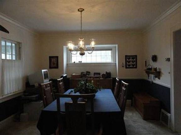 4th image of 5823 Wickfield Dr