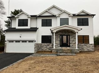 51 Michigan Avenue, Massapequa, NY 11758