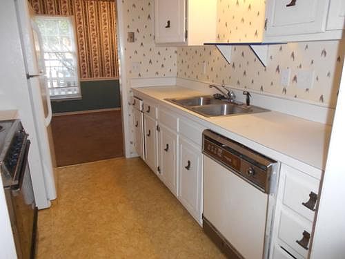 2nd image of 3223 Regents Park Ln Unit C