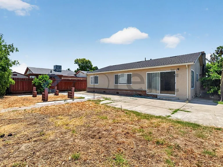 533 Don Carlos Ct — Photo 30