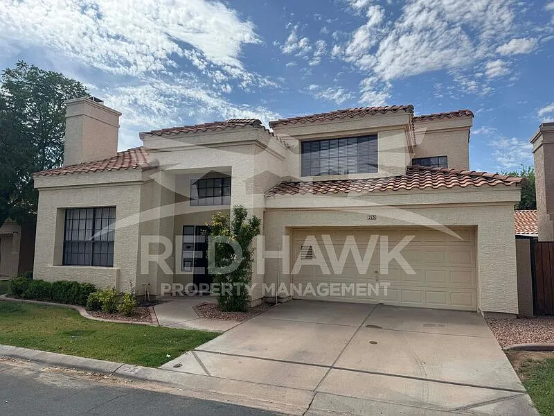 25 W La Vieve Ln