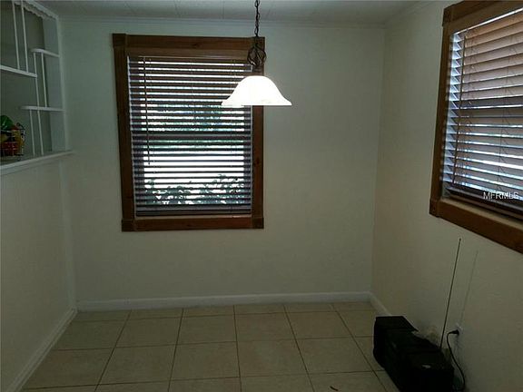 4th image of 8517 N 48th St