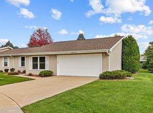 46A Fiesta Ct, Appleton, WI 54911