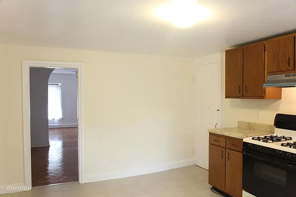 Rented by Corcoran | media 14