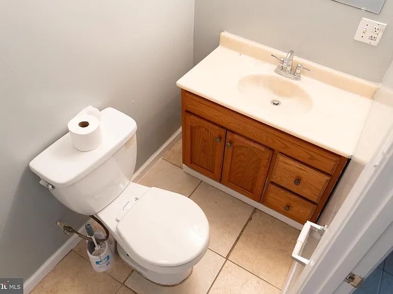 3731 Greenmount Ave — Photo 14