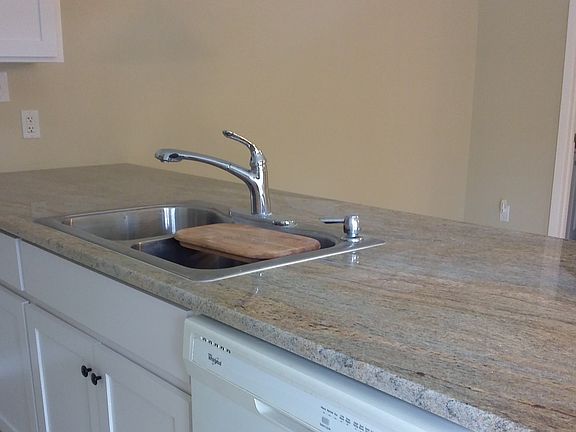 4th image of 8736 Croton Ct
