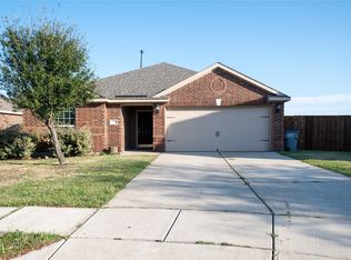 2114 Foxglove Ct, Forney, TX 75126