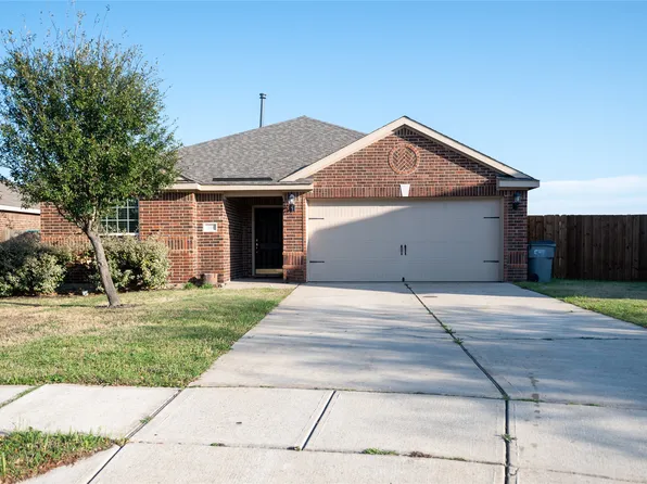 2114 Foxglove Ct, Forney, TX 75126