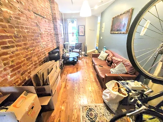 Rented by Bright Villas LLC | media 13