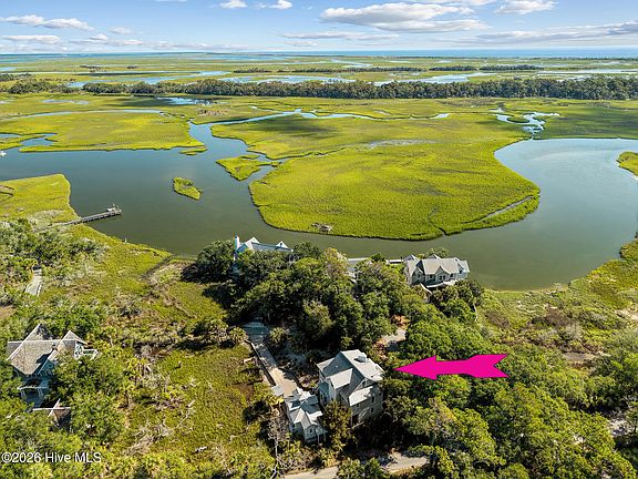 5th image of 1 Boathouse Tract