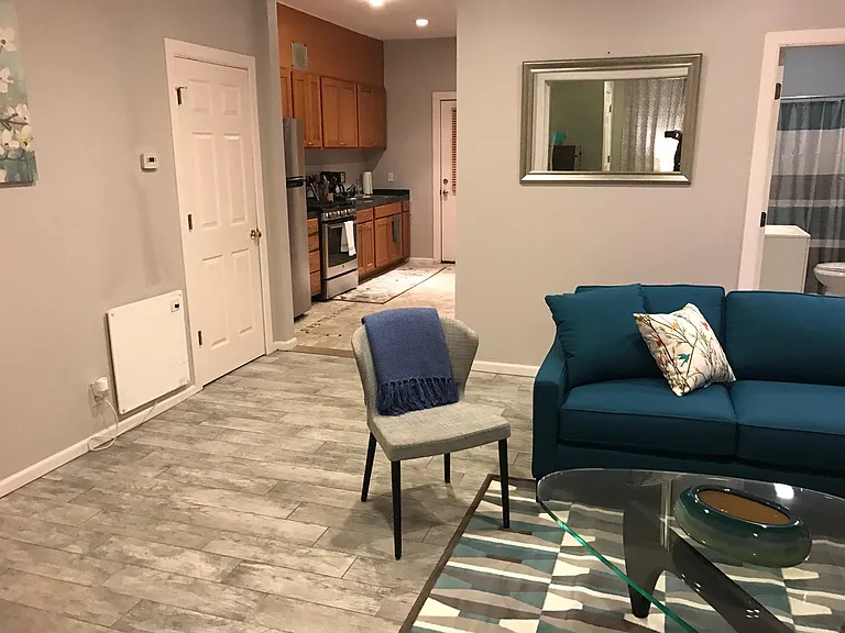 1224 SE Belmont St #1 — Photo 16