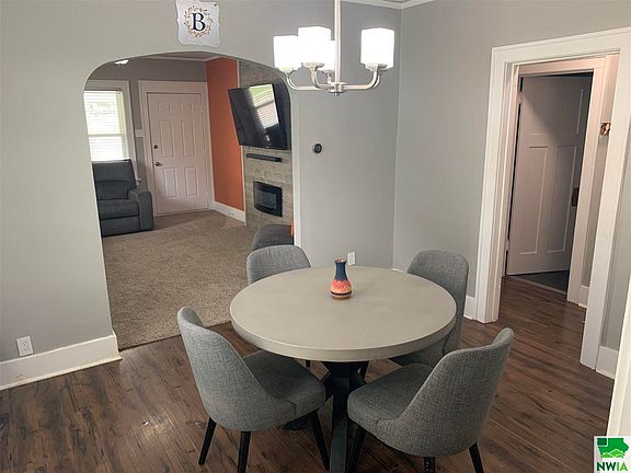 4th image of 3419 Glenn Ave