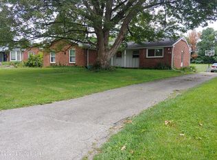 1807 Addington Ave, Hurstbourne Acres, KY 40220