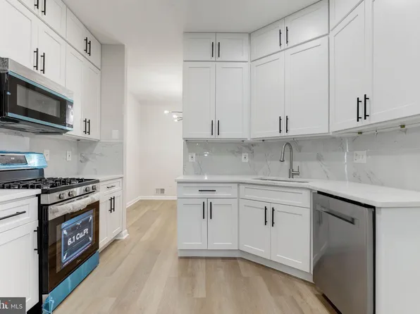 18087 Royal Bonnet Cir, Gaithersburg, MD 20886