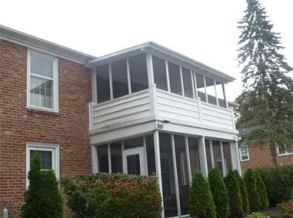 124 Jamestown Dr #C — Photo 17