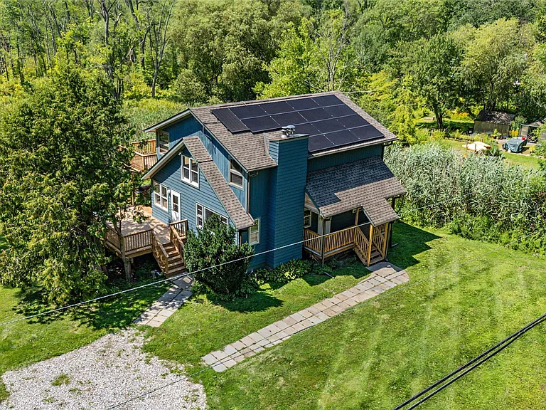222 Bog Hollow Rd — Photo 37