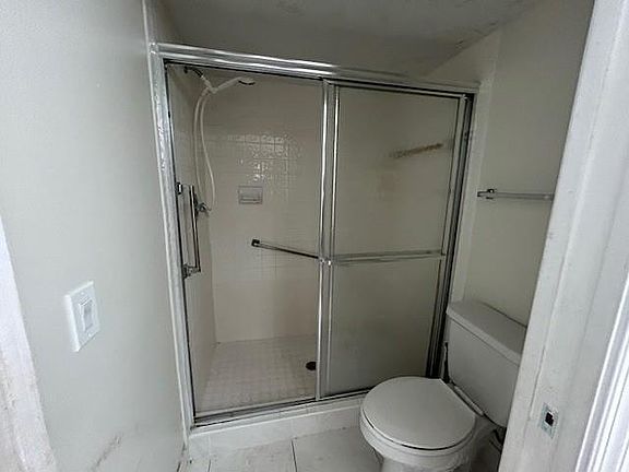 5th image of 7418 N Devon Drive #202
