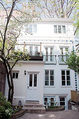 Rented by Leslie J. Garfield | media 103