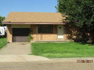 703 S Vaughn Ave, Fritch, TX 79036