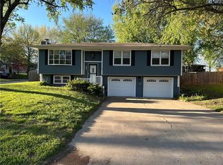 2909 Dover St, Saint Joseph, MO 64506
