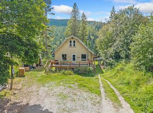 102 Washington St, Metaline Falls, WA 99153