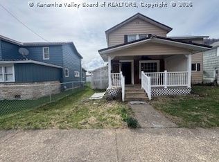11 Water St, Richwood, WV 26261